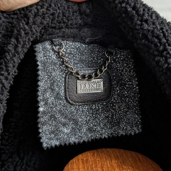 Vintage Black Leather Shearling Coat Afghan Fur Minimalist Chic Luxury Jacket - Picture 10 of 11